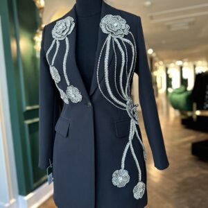 کت تک برند سارا ضیا مشکی مدل silverflower