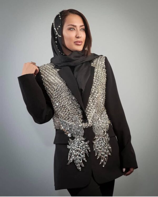 کت تک جواهردوزی برند سارا ضیا مدل Crownfire