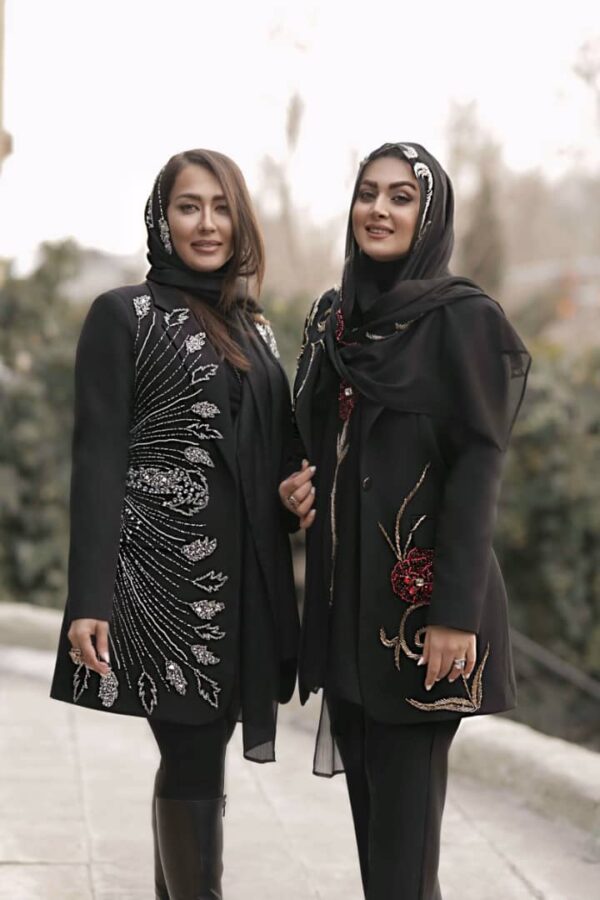 کت تک جواهردوزی مشکی برند سارا ضیا مدل Royal rose