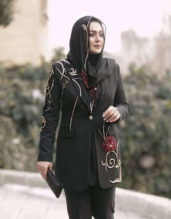 کت تک جواهردوزی مشکی برند سارا ضیا مدل Royal rose