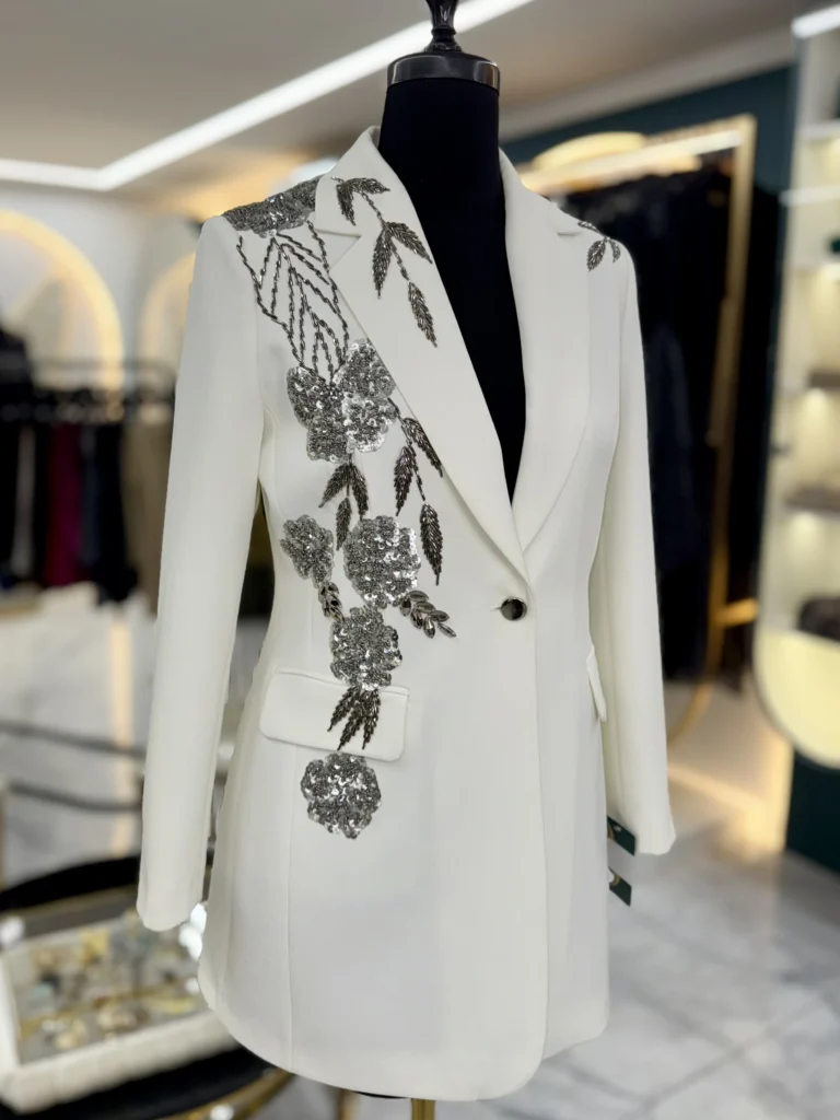 کت تک جواهردوزی برند سارا ضیا مدل Ziiarose