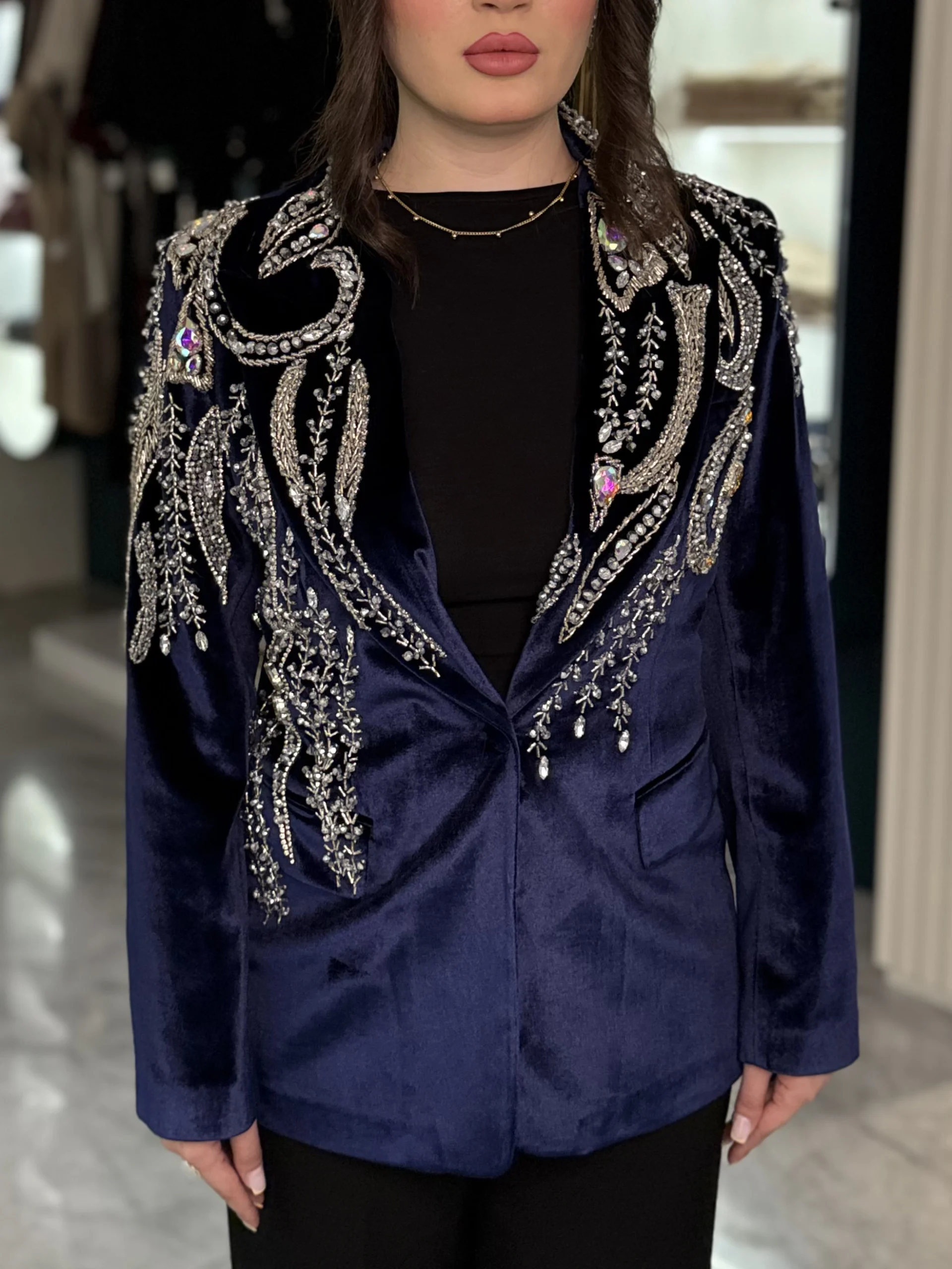 کت تک جواهردوزی برند سارا ضیا مدل Velvet Majesty